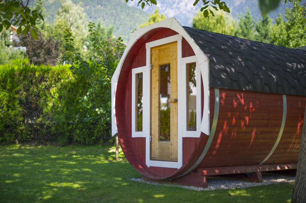 Garni Hotel Kessler Tirolo Exterior photo